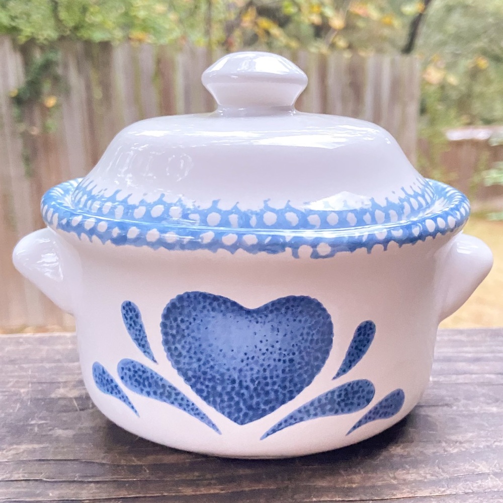 Blue and White Heart Design Ceramic Pot with Lid. Vintage Bowl Candy Dish